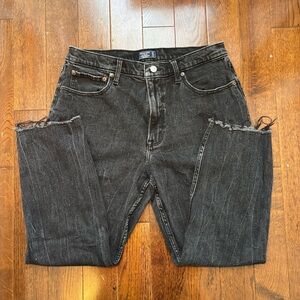 Abercrombie & Fitch Ultra High Rise Short Length Mom Jean